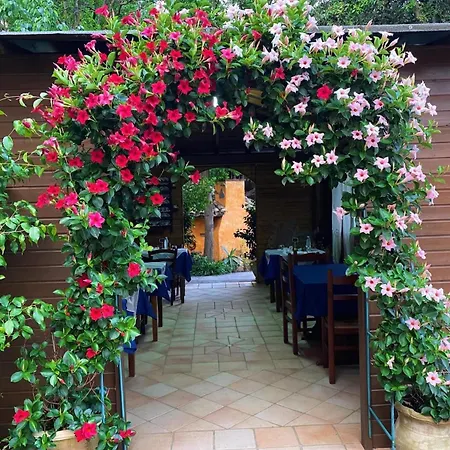 Il Girasole 4*